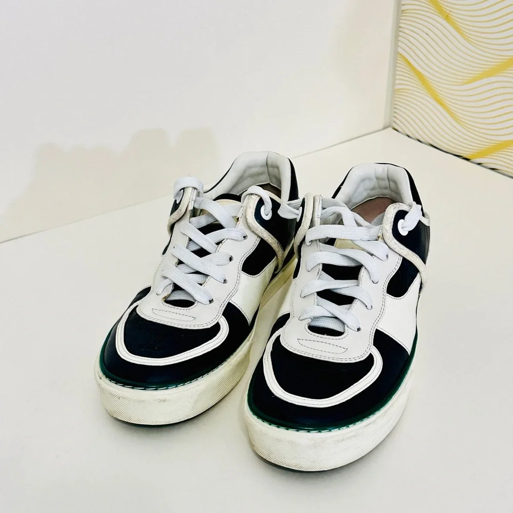 Louis Vuitton Black and White Shoe Insole - Picture 1 of 14